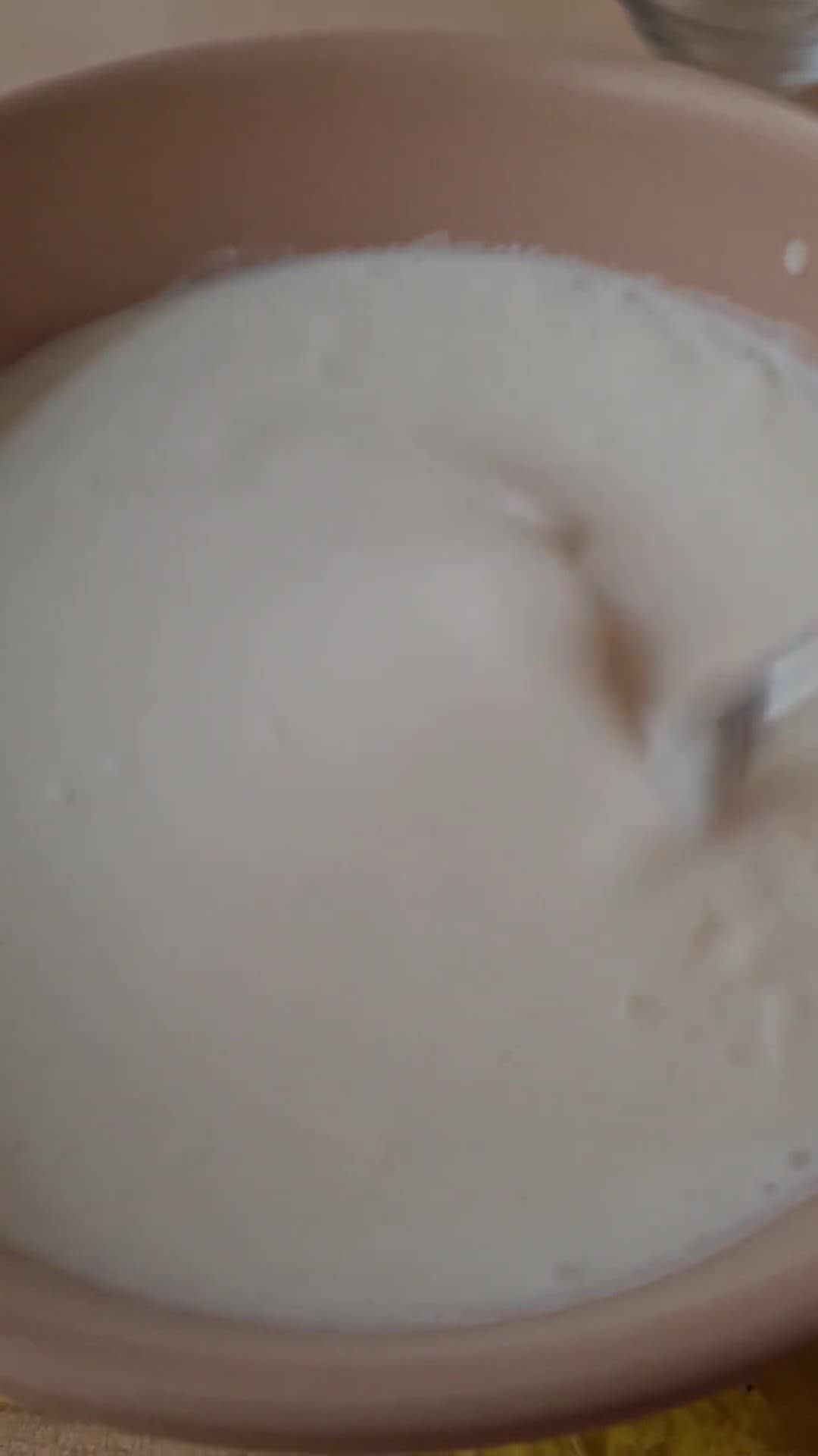 Foto del paso 5 de la receta: Crema agria 🥣 Sour cream 🥣 Salsa ácida 3 ingredientes