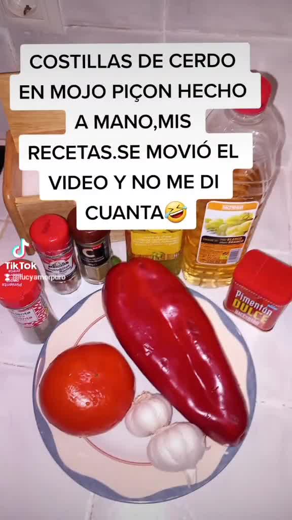 Foto del paso 1 de la receta: Mojo rojo canario con costillas de cerdo
