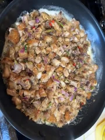 A picture of step 5 of Crispy Pork Belly Sisig.