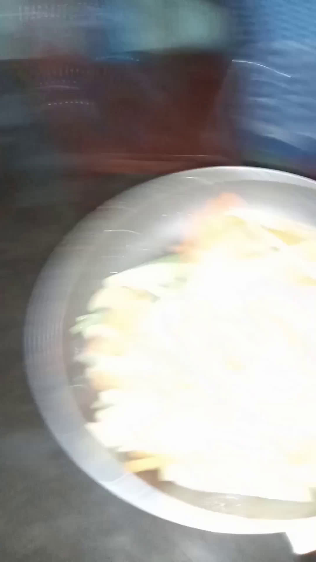 Foto del paso 3 de la receta: Verduras Salteadas, para acompañar un lomo de cerdo mechado
