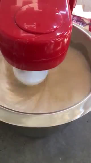 Foto del paso 5 de la receta: Pastel de naranja y almendra sin harina 🍊