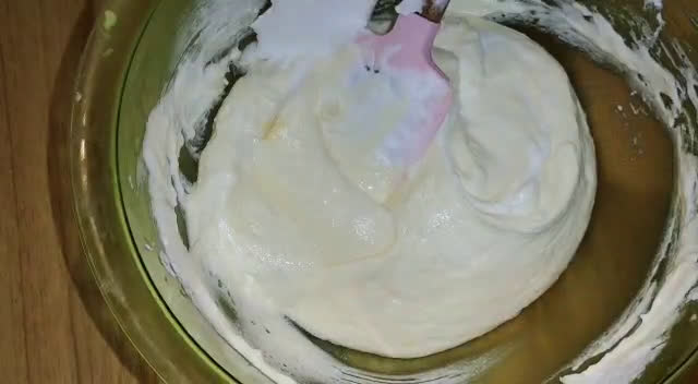 Foto langkah ke 4 dari resep 180. Cheddar Cheese Cake.