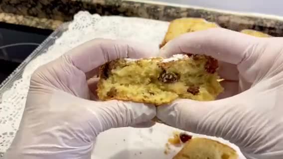 Foto del paso 13 de la receta: Pastel de requesón y pasas “sin gluten “