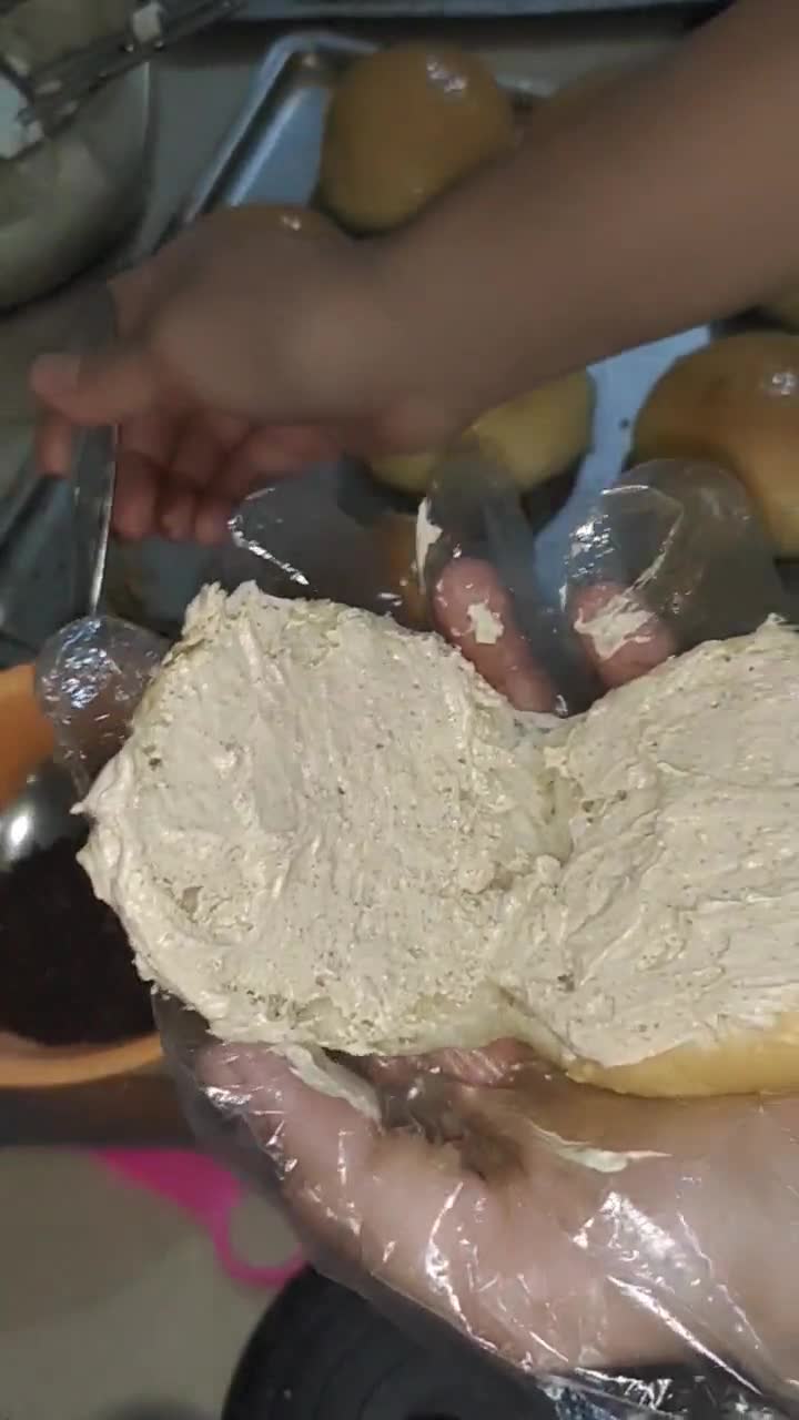 Foto langkah ke 8 dari resep Roti Semir.