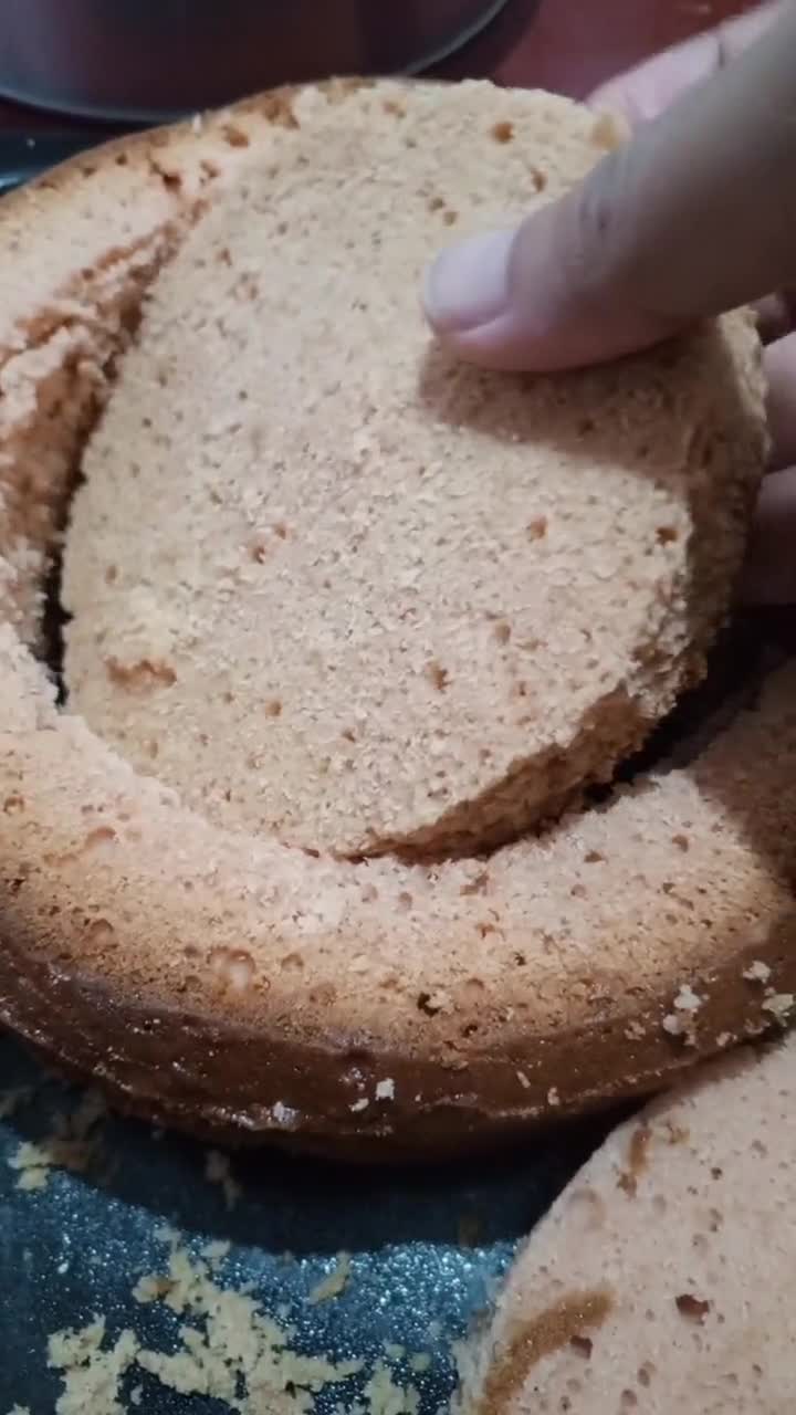 Foto langkah ke 5 dari resep Cocopandan Cavity Cake.