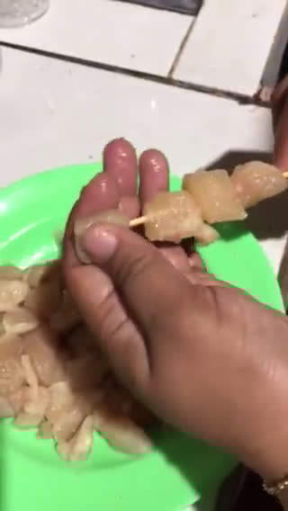 Foto langkah ke 4 dari resep Sate Taichan teflon.