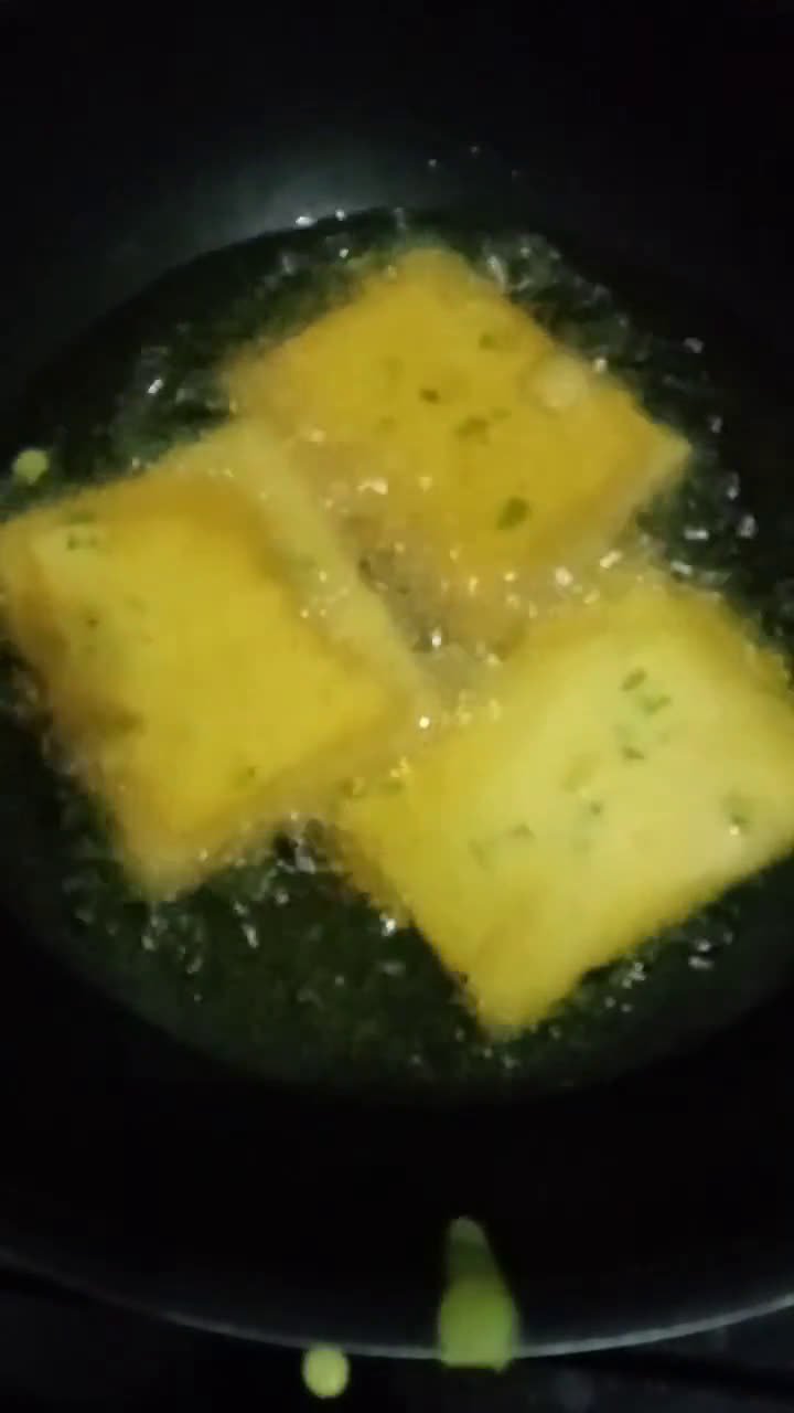 Foto langkah ke 4 dari resep Tempe Mendoan.