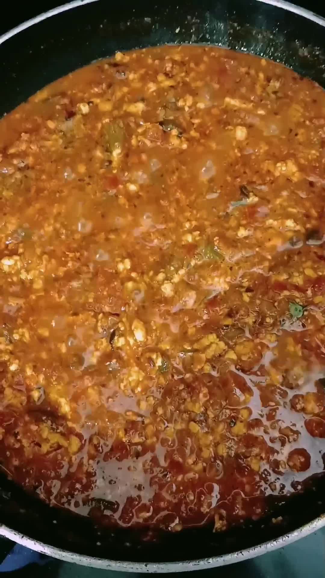 पनीर घोटाला (सूरत का फेमस स्ट्रीट फूड) Paneer ghotala (Surat ka famous street food recipe in Hindi) रेसिपी चरण 7 फोटो