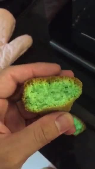 Foto langkah ke 7 dari resep Ciffon Cake Pandan.