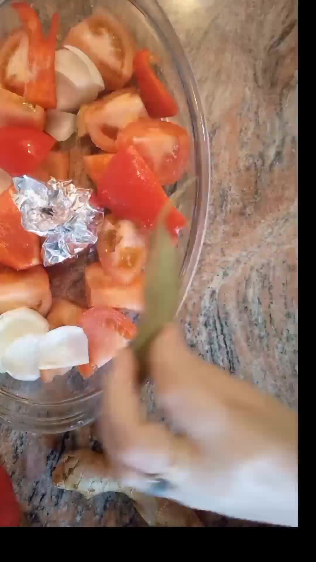 Foto del paso 1 de la receta: Sopa de tomate 🍅