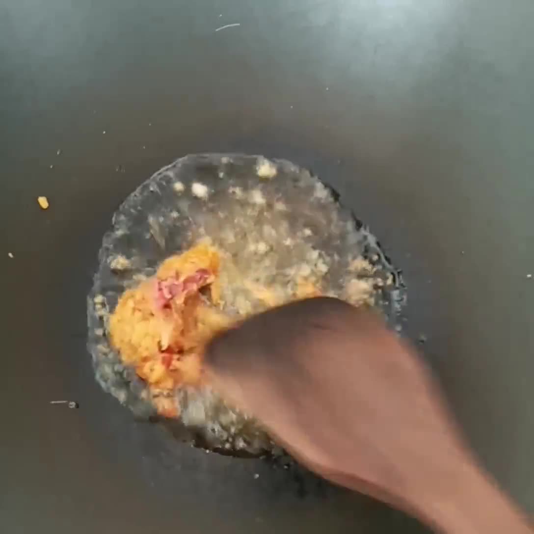 Foto langkah ke 2 dari resep Tumis Sawi Bumbu Kencur.