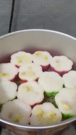 Foto langkah ke 4 dari resep Nagasari pisang praktis.