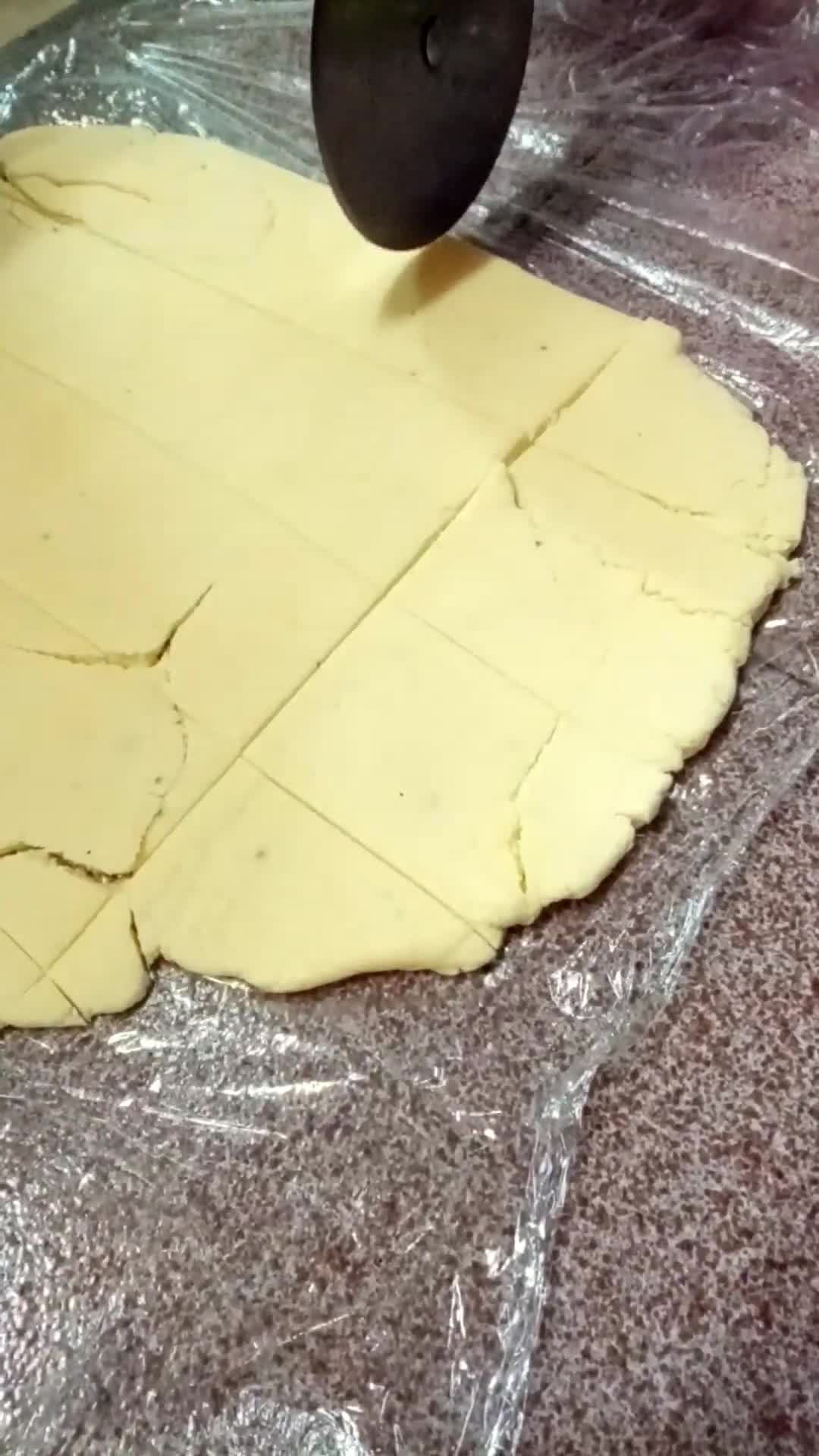 Foto del paso 6 de la receta: Galletitas de queso para celíacos