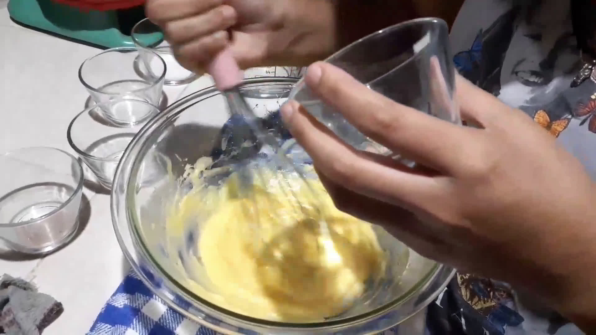 Foto del paso 4 de la receta: Alitas empanizadas de Sabritas acompañada de salsa mayonesa