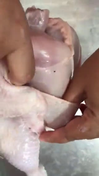 Foto langkah ke 2 dari resep Ayam Kodok.