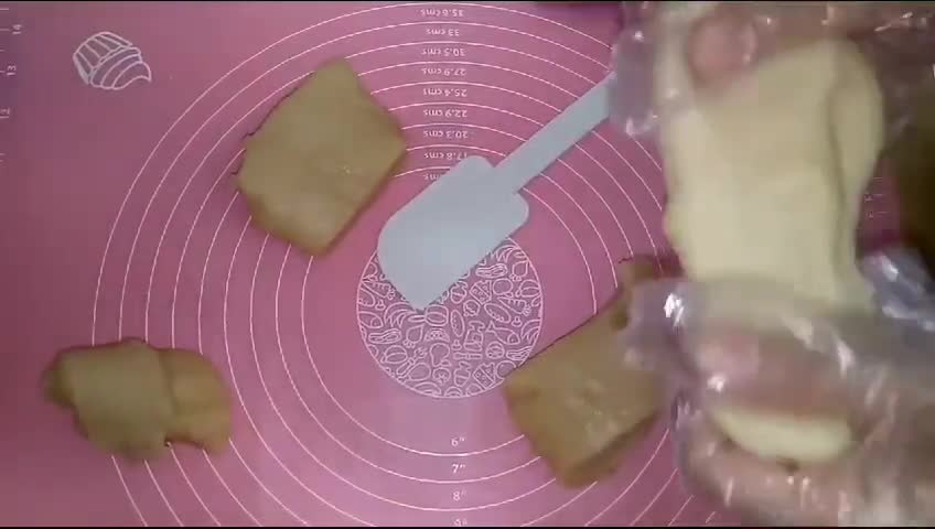 Foto langkah ke 4 dari resep Mochi Bites.