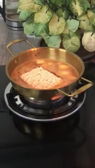 Gambar langkah 2 resipi Maggi Gara2 Kdrama “King The Land”.