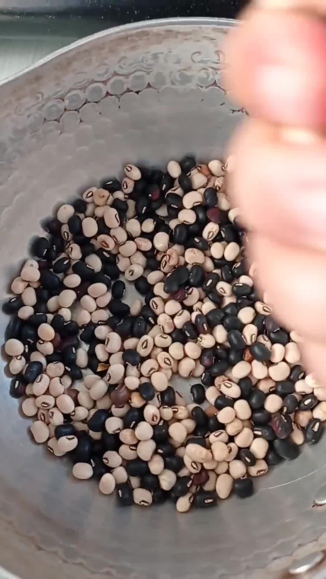 Foto langkah ke 4 dari resep Nasi kacang khas Sumba.