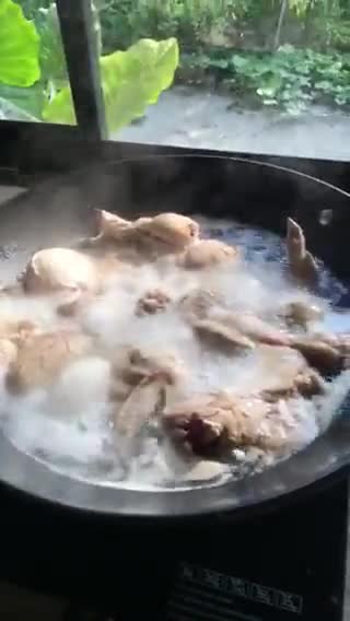 Gambar langkah 4 resipi Begedil Kentang untuk Soto.