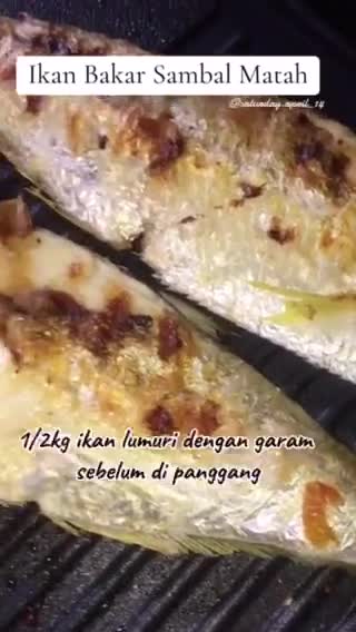 Foto langkah ke 1 dari resep 39. Ikan bakar sambal matah.