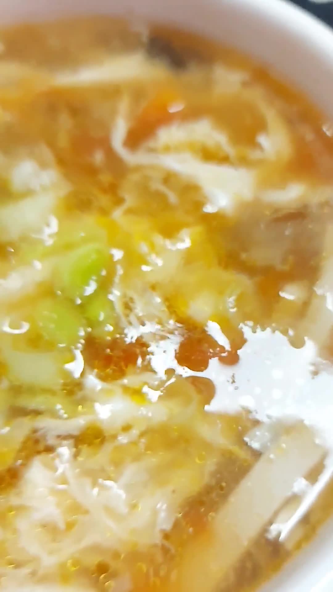 Foto langkah ke 3 dari resep SUP SUAN LA TANG (SOUP KHAS CINA/TAIWAN).