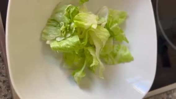 Foto del paso 2 de la receta: Mi ensalada César ‘fácil y ligera’