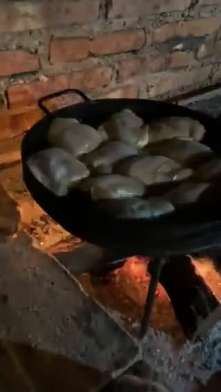 Foto del paso 7 de la receta: Pollo al disco al verjous, salsa de soja y tomates secos con puré de limón