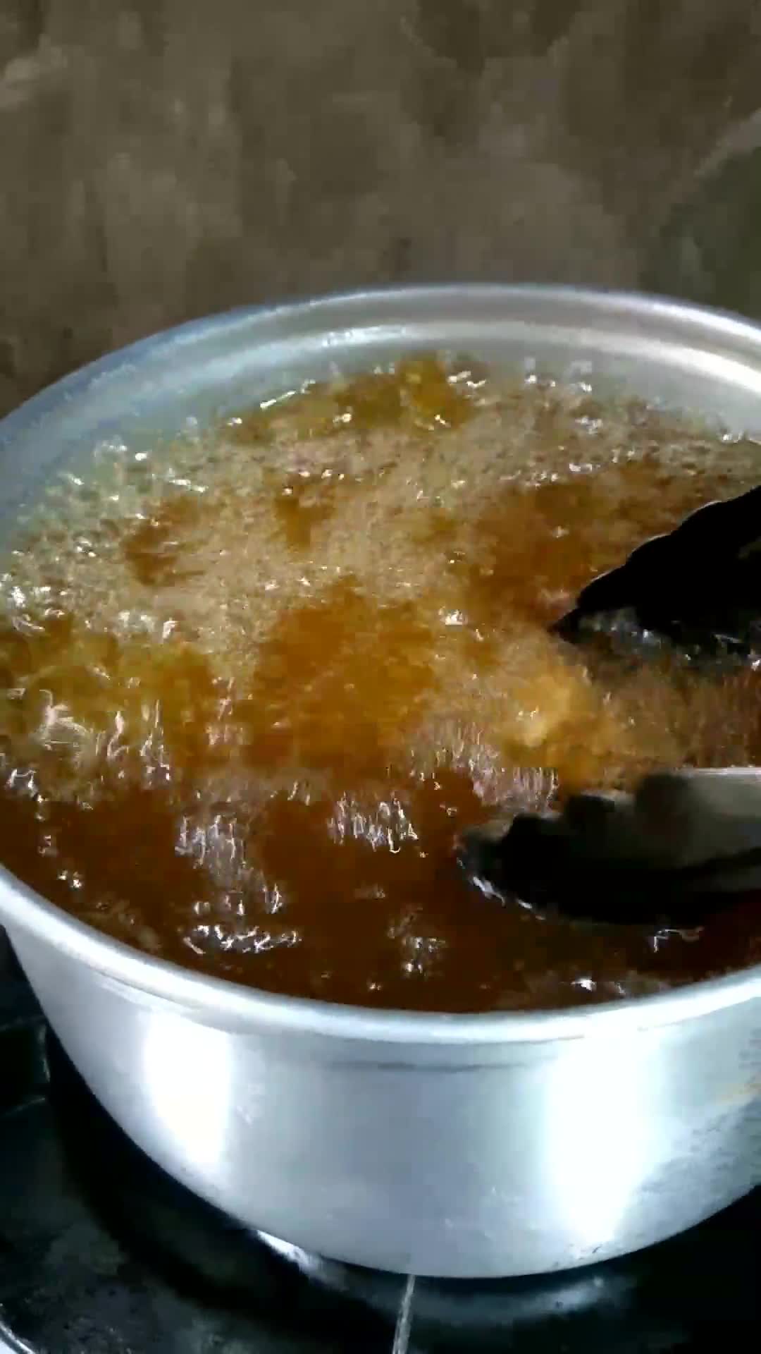 Foto langkah ke 2 dari resep Ayam goreng tepung bumbu kuning.
