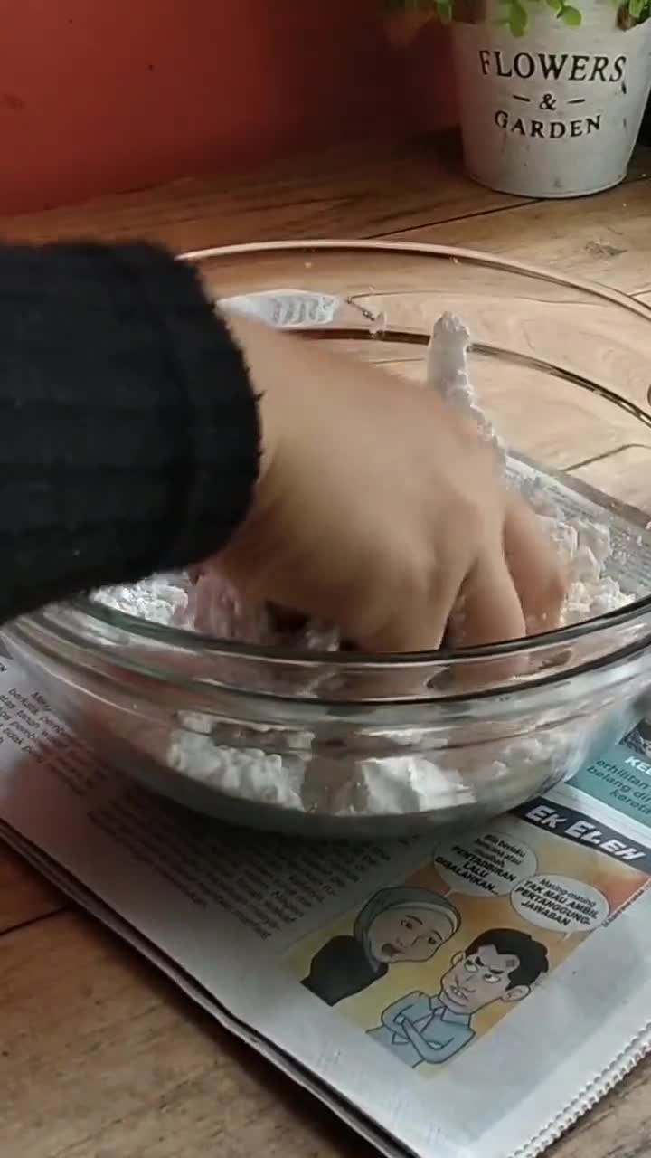 Gambar langkah 1 resipi Keropok lekor homemade.
