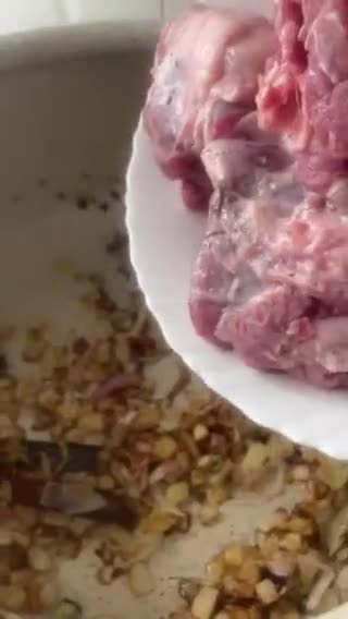 صورة لخطوة 2 من وصفة الارز الكابلي باللحم