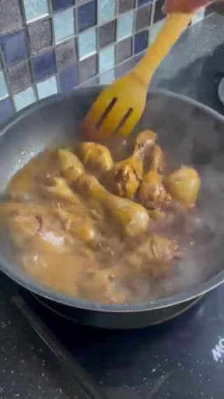 Foto langkah ke 5 dari resep 139. Ayam Kecap Hongkong.