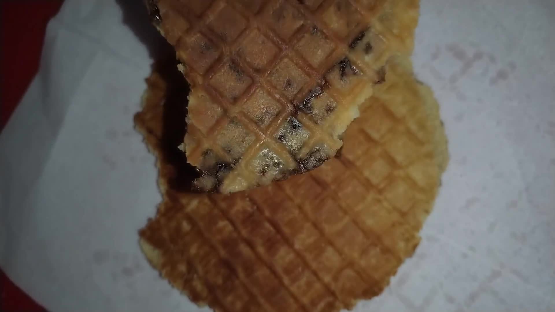 صورة لخطوة 6 من وصفة الوافل الهولندي اللذيذ😌✋🏼