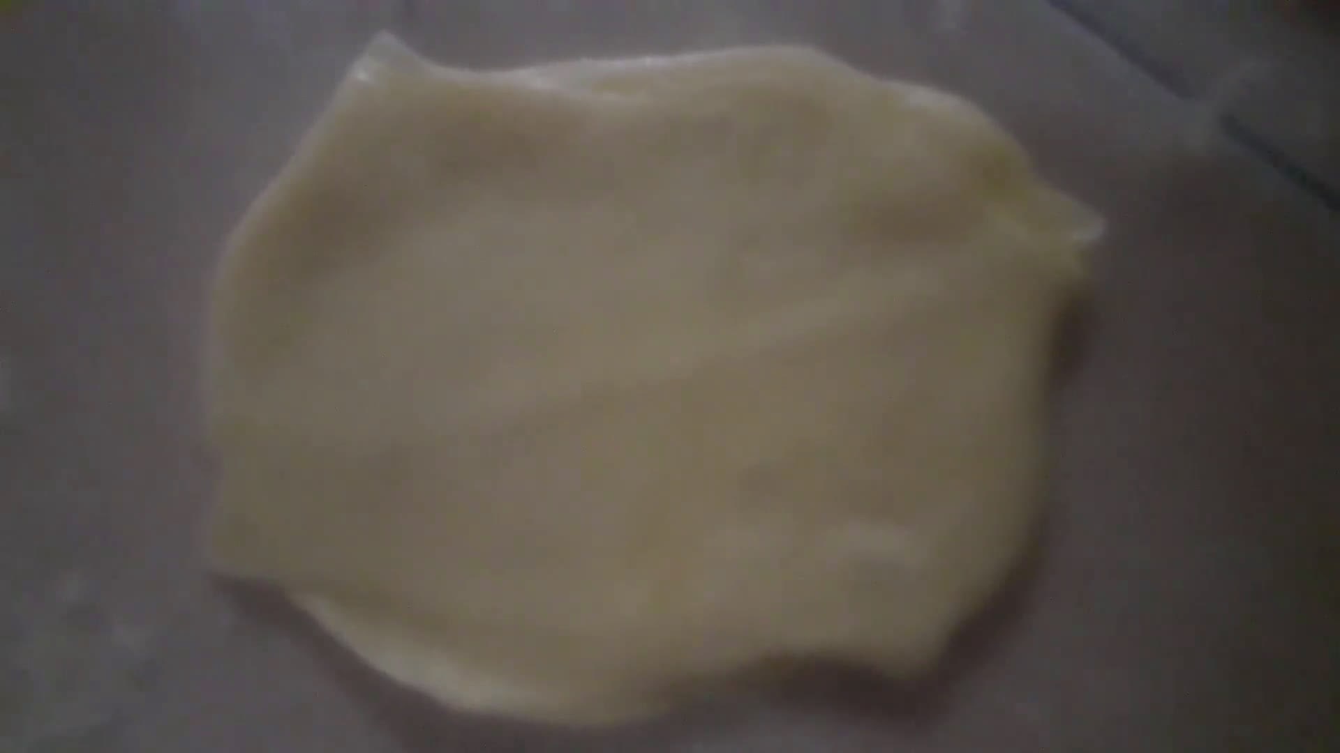 Foto langkah ke 5 dari resep Bolen pisang.
