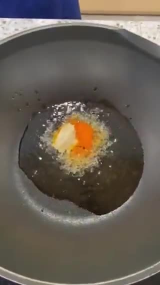 Foto langkah ke 2 dari resep Tumis Cuciwis Udang.
