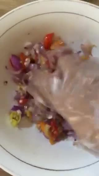 Foto langkah ke 2 dari resep Tempe Goreng Sambal Matah.