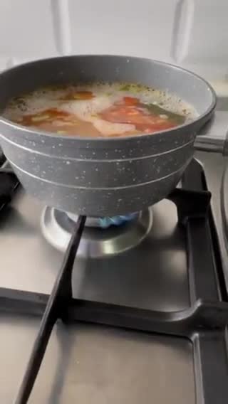 صورة لخطوة 3 من وصفة شوربه صحيه سهله وسريعه
