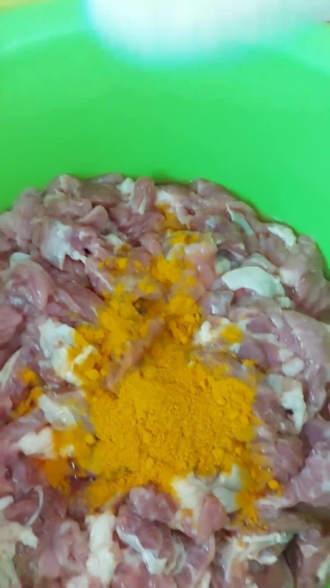 Gambar langkah 2 resipi Daging goreng kunyit (berjus).
