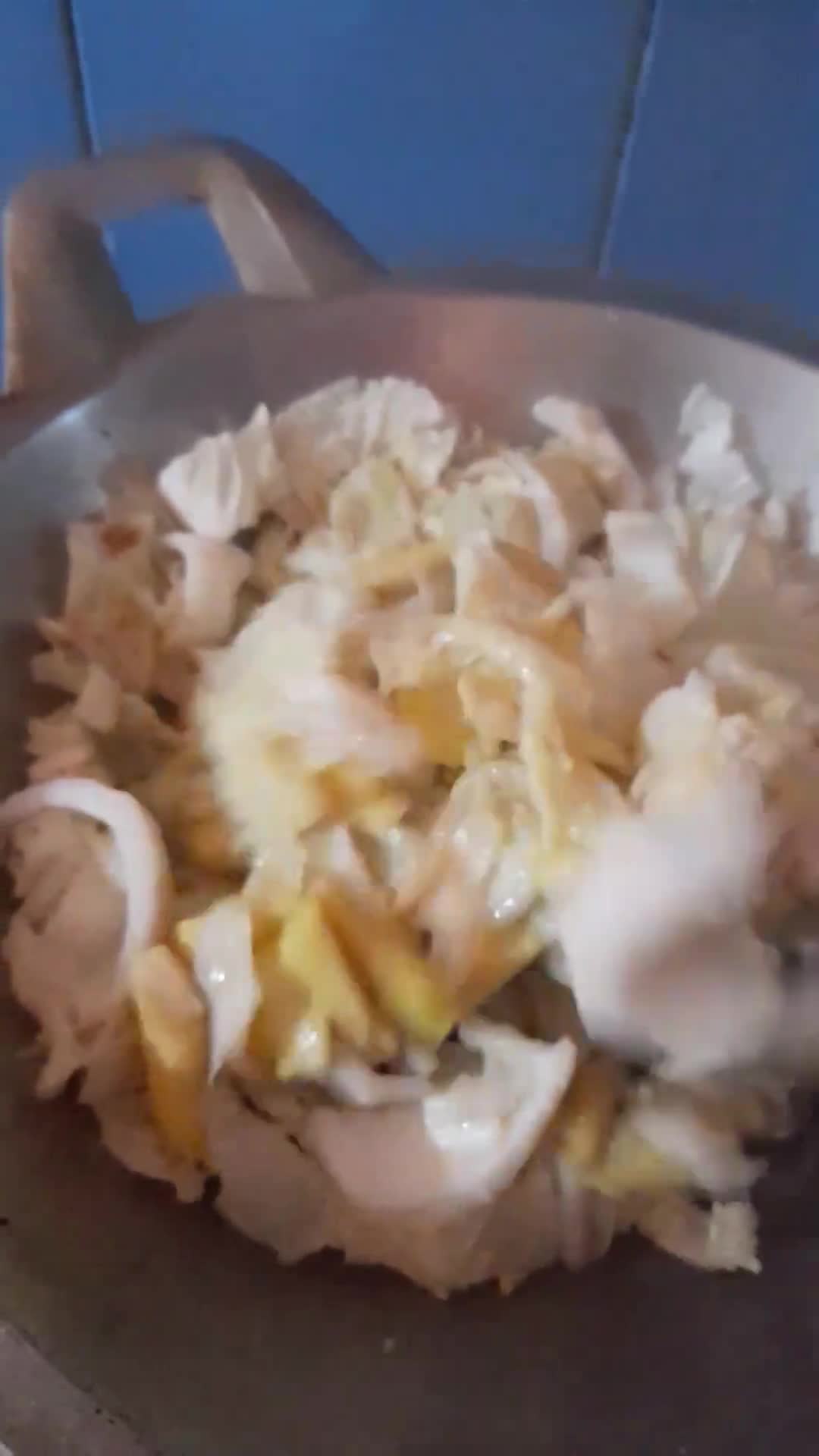 Foto langkah ke 2 dari resep Isi Piringku - Ayam Semur Tumis Sawi Putren+Pisang.