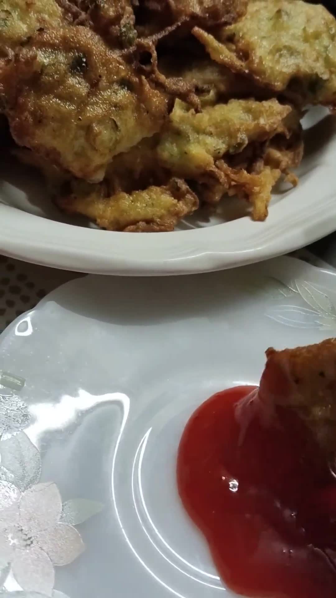 Gambar langkah 3 resipi Cucur kentang.