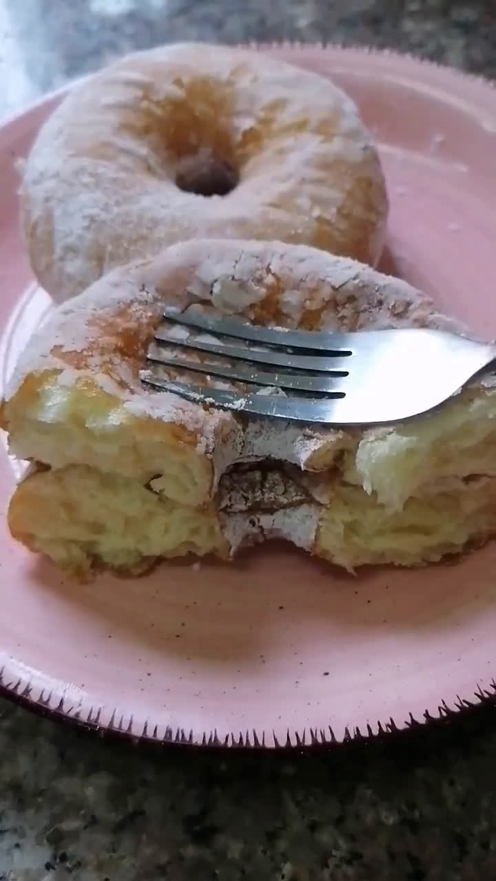صورة لخطوة 13 من وصفة دونات قطنيه 🍩🍩
