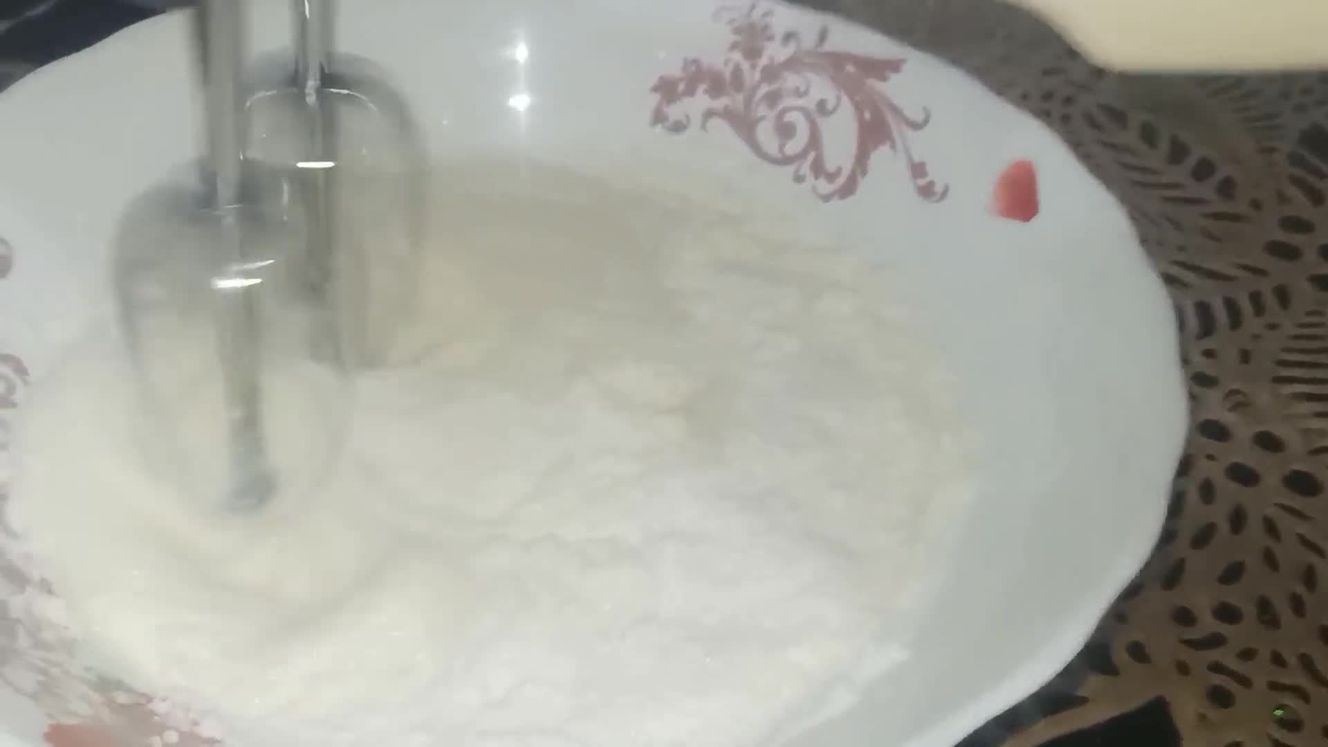 صورة لخطوة 5 من وصفة تحلية بذوق البرتقال🍊🍊🍊 و الليمون 🥭🥭🥭 لذيذة جدا !!