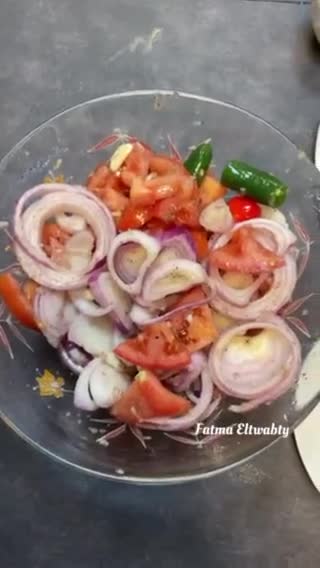 صورة لخطوة 2 من وصفة 🥩 ورقه اللحم المصريه بتتبيله روعه 🥩
