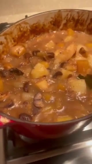 A picture of step 5 of Nigel Slaters Hearty Party Veg Hot Pot.