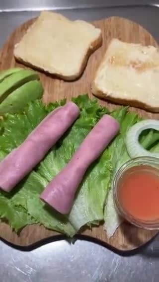 Foto del paso 1 de la receta: Sándwich 🥪 jr🍴