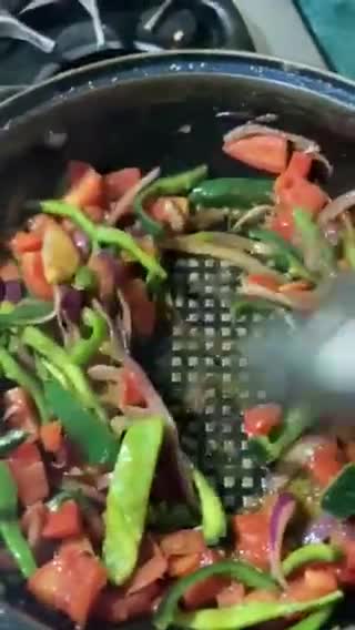 Foto del paso 2 de la receta: Arroz con vegetales a la Mexicana