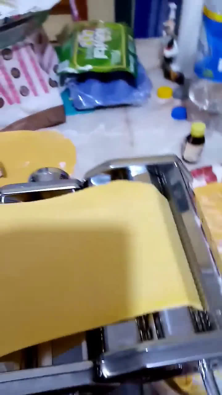 Foto del paso 3 de la receta: Tallarines caseros en la pastera
