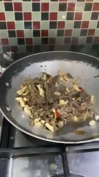 Foto langkah ke 4 dari resep Cah Buncis Tahu Daging.