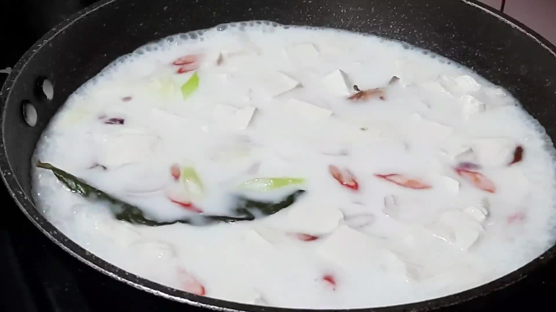 Foto langkah ke 2 dari resep SAYUR SATSET "SANTAN TAHU TOGE".