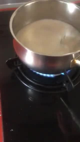 Foto del paso 4 de la receta: Miguelitos De la Roda (a mi manera) rellenos de crema pastelera