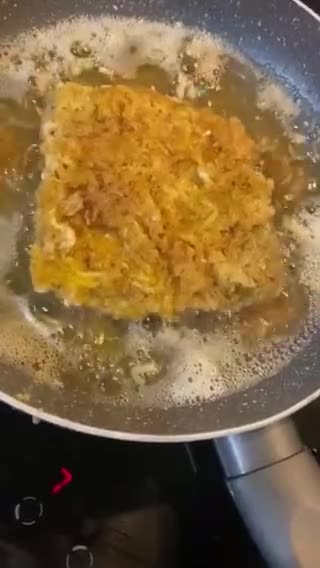 Csirkemell sajtos panírban 🧀 recept fázis 3 fotója